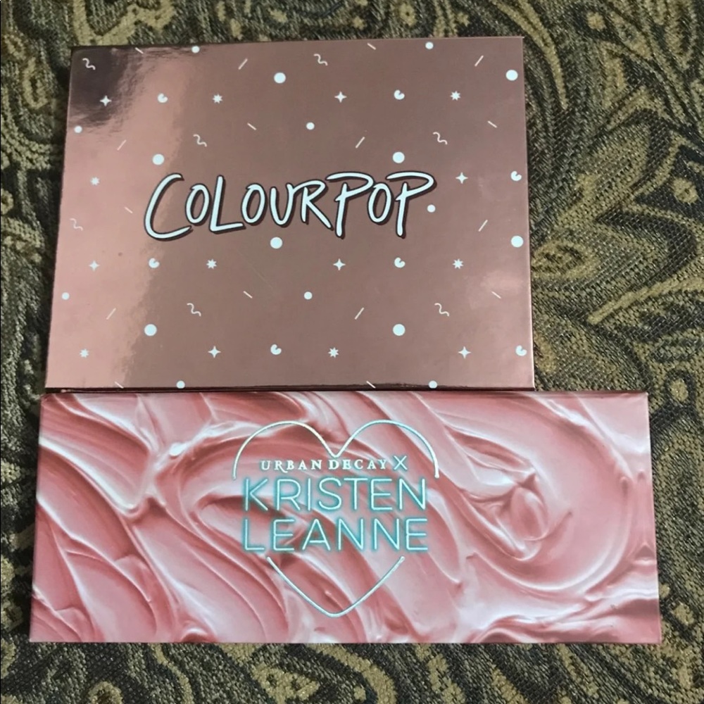 Eyeshadow palette bundle